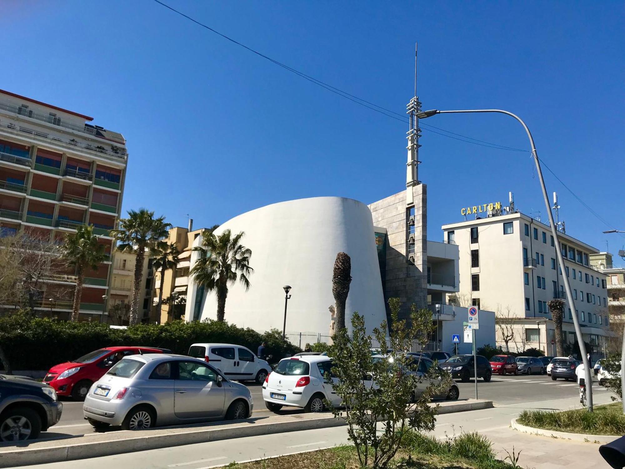 Masa Appartamenti Pescara Buitenkant foto