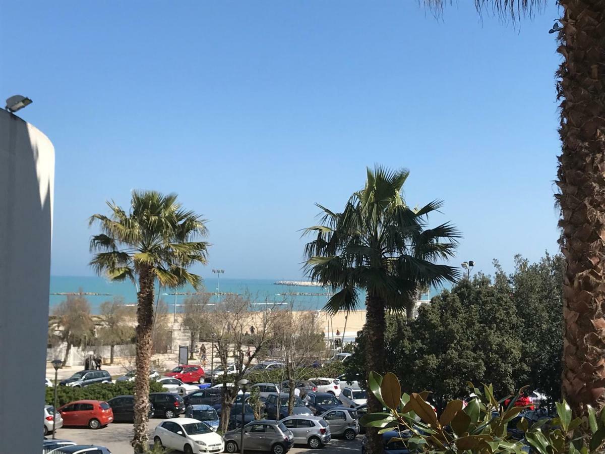 Masa Appartamenti Pescara Buitenkant foto