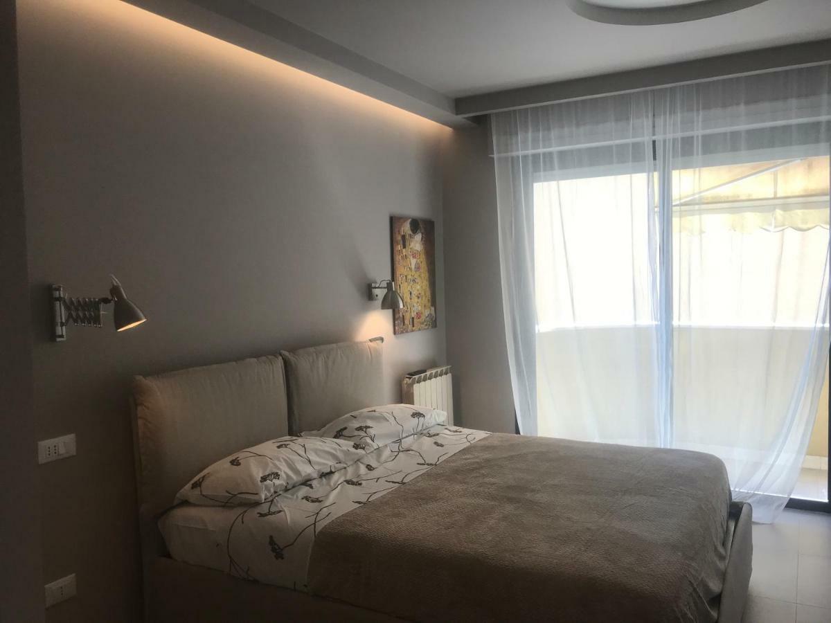 Masa Appartamenti Pescara Buitenkant foto